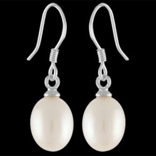 Drop Earrings With Oval White Pearl